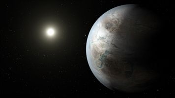 Cloudy exoplanet orbiting its star
