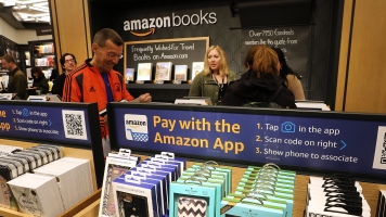 Amazon Could Soon Control The Way You Use Smartphones In Stores