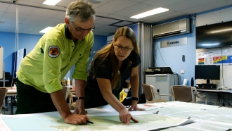 Americans Help Fight Australian Bushfires