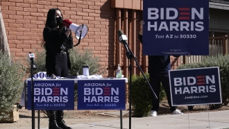 Cher campaigns for Joe Biden in Arizona