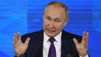 Putin Urges West To Act Quickly To Offer Security Guarantees