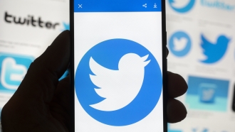 Twitter bans linking to Facebook, Instagram, other rivals