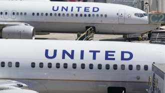 United Airlines planes.