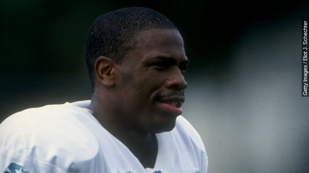 Lawrence Phillips with the Miami Dolphins in 1998