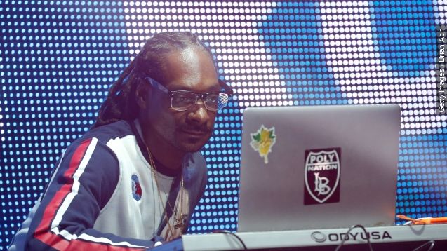 Snoop Dogg performs onstage during AOL's Future Front on September 28, 2015 in New York City.