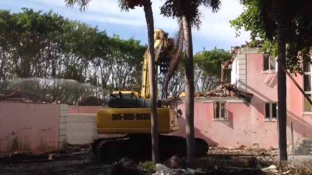 Video of Pablo Escobar's Miami Beach Home Being Demolished