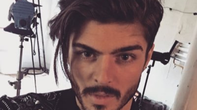 A profile picture featured on Sam Reece's Twitter page.