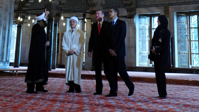 Obama in Turkey Mosque