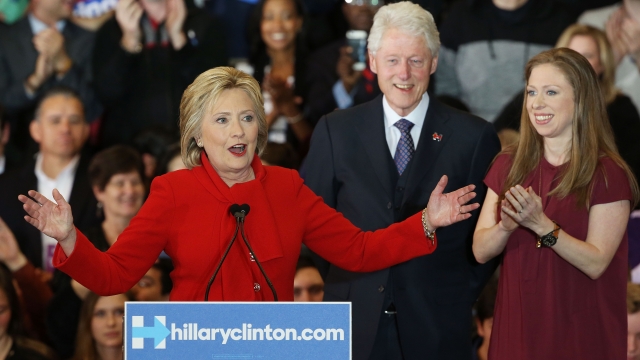 Hillary Clinton with Bill and Chelsea at a campaign event