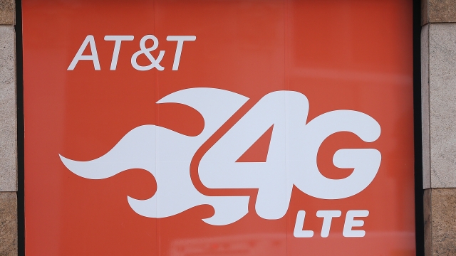 An AT&T store advertises 4G LTE data