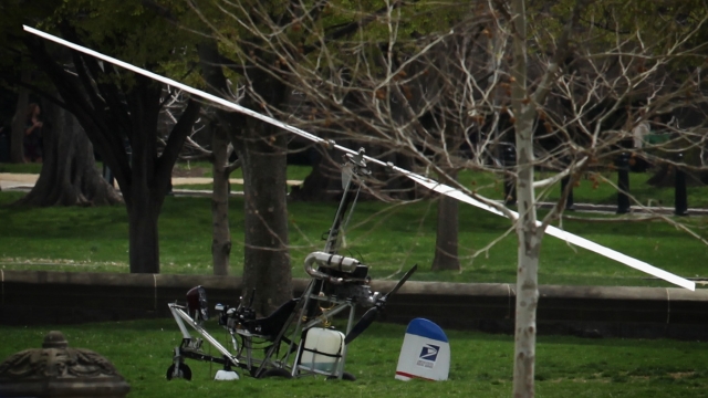 Douglas Hughes' gyrocopter sits on the lawn of the U.S. Capitol building.