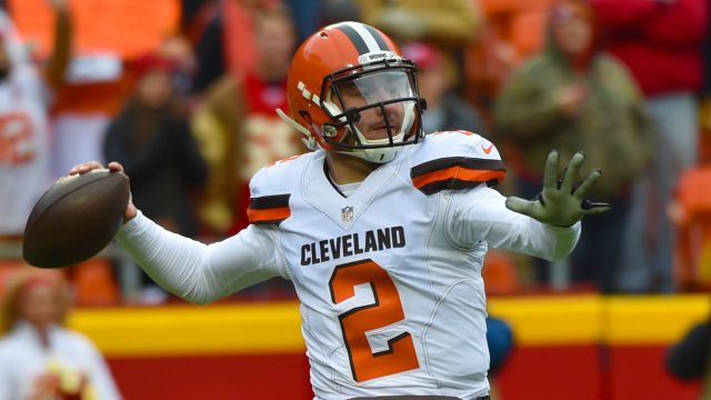 Johnny Manziel #2 of the Cleveland Browns throws a pass at Arrowhead Stadium during the first quarter of the game.