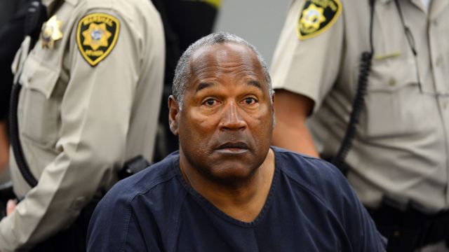 O.J. Simpson appears during a break in an evidentiary hearing in Clark County District Court on May 14, 2013 in Las Vegas.