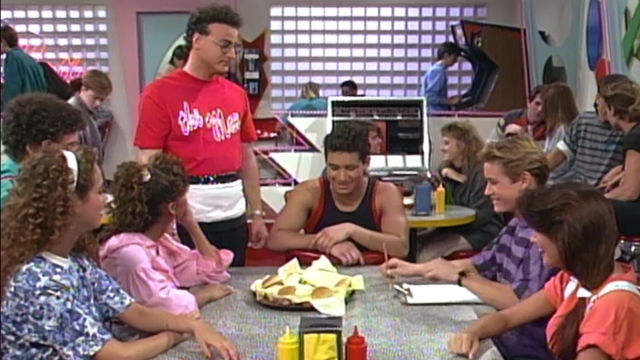 The cast of 'Saved by the Bell' at The Max.