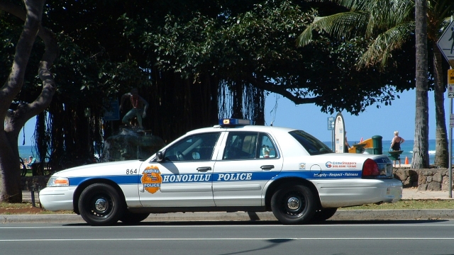Honolulu police car.