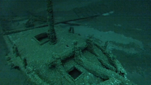 Photo of the second-oldest confirmed shipwreck in the Great Lakes.