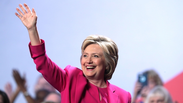 emocratic presidential candidate Hillary Rodham Clinton waves to a crowd in Washington DC.