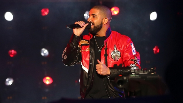 Drake performing at the 2016 NBA All-Star Game.