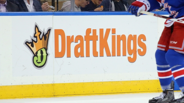 An advertisement for the DraftKings website