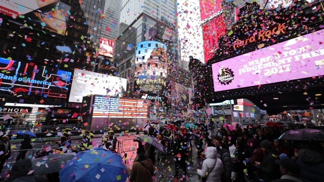 Confetti and people in Times Square