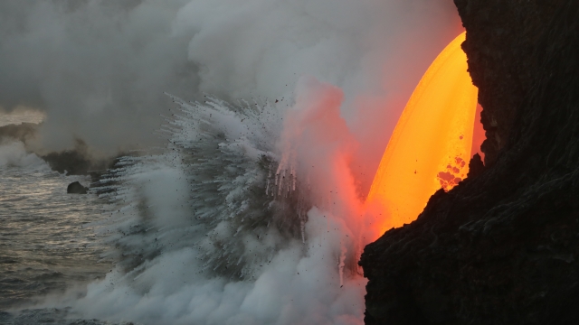 Kilauea volcano lava flowing into ocean