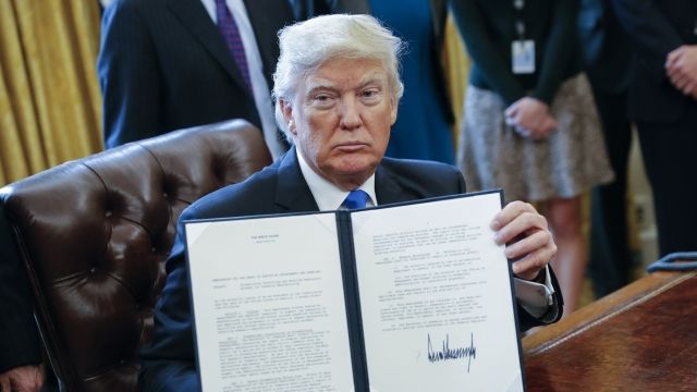 President Trump signs executive actions on pipelines
