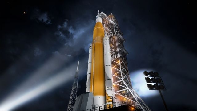 SLS rocket on launch pad