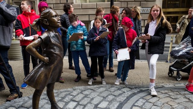 'The Fearless Girl' statue on Wall Street