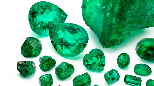 Emeralds featured in the Marcial de Gomar collection.