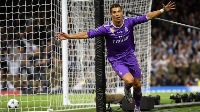 Cristiano Ronaldo celebrates a goal.