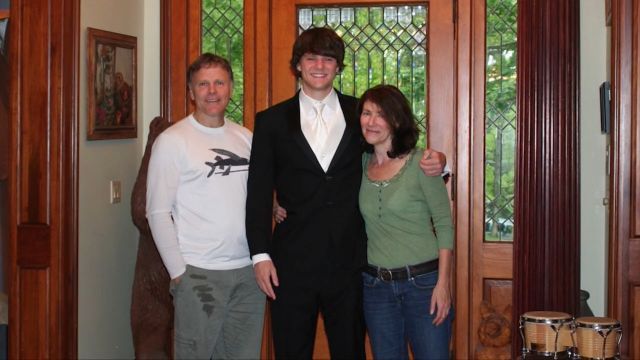 Otto Warmbier with his family.