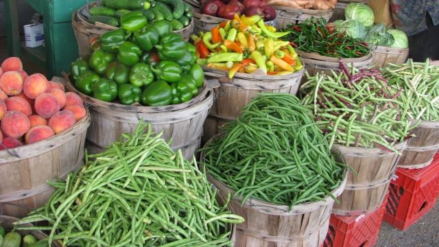 Produce at farmers market