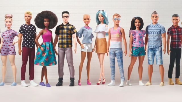 The 2017 Barbie Fashionistas line.