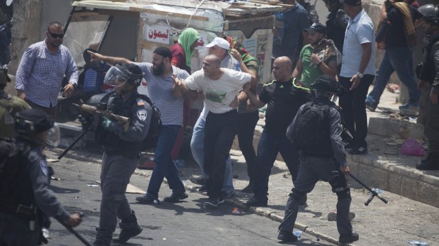 Palestinian protesters and Israeli security forces