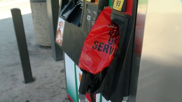 An out-of-service gas pump