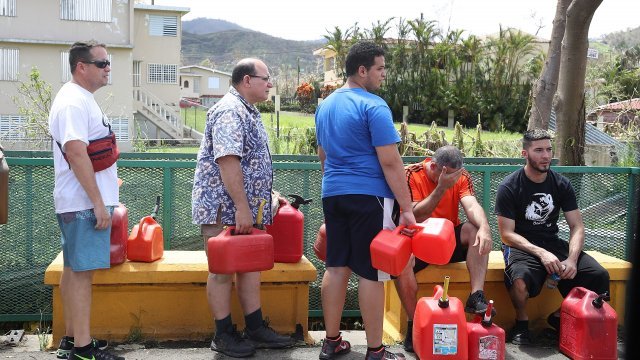 Puerto Rican citizens waiting for fuel