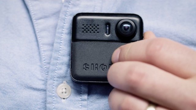 Small camera that connects to a phone