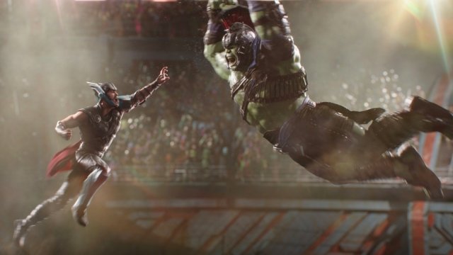 Thor played by Chris Hemsworth fights Hulk in  "Thor: Ragnarok"