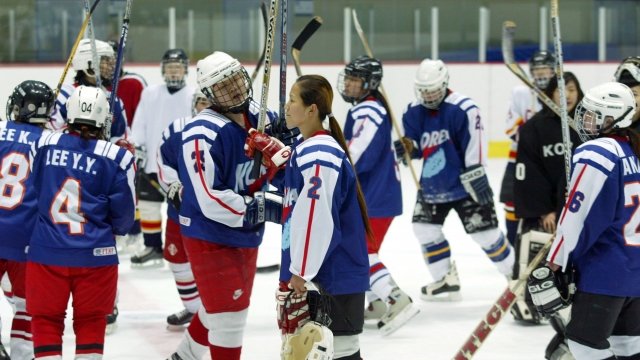 North and South Korean Ice Hockey players in 2006