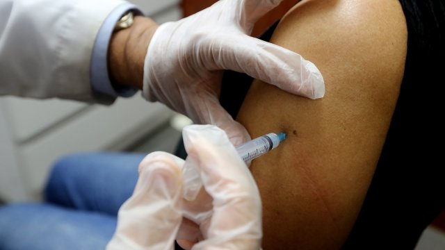 Patient gets a flu shot