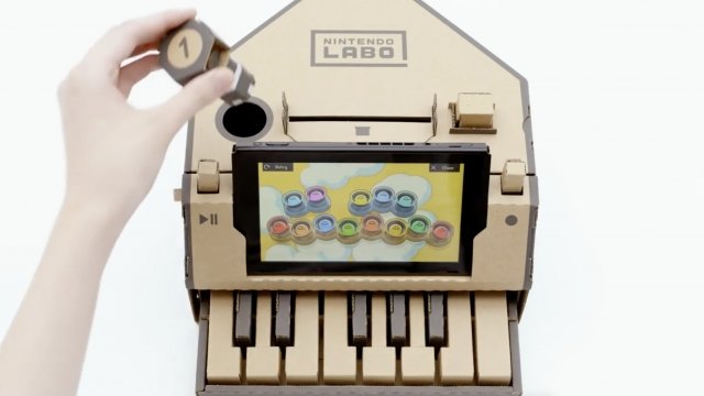 Nintendo Labo piano.