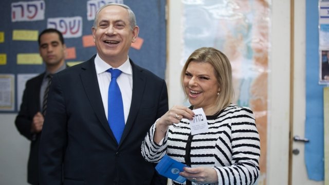 Israeli Prime Minister Benjamin Netanyahu and his wife, Sara Netanyahu