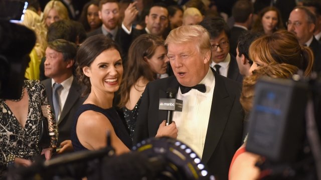 Donald Trump attends 2015 White House Correspondents' Dinner.