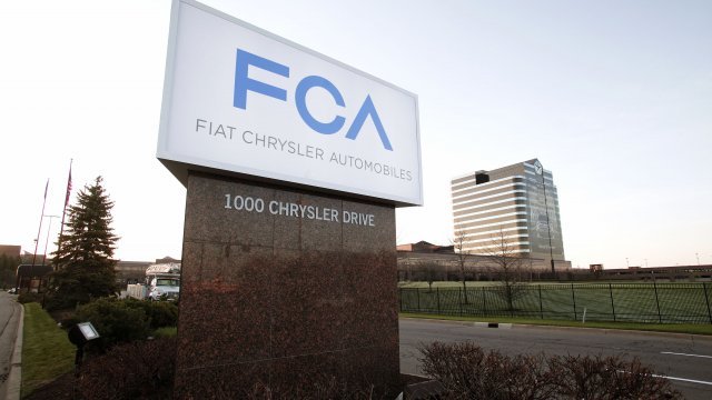 Fiat Chrysler Automobiles group sign
