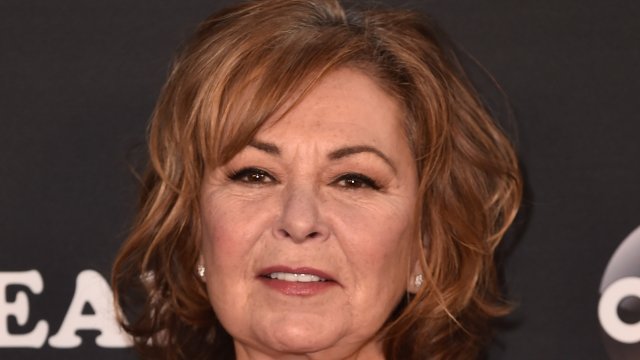 Roseanne Barr attends the premiere of ABC's "Roseanne"