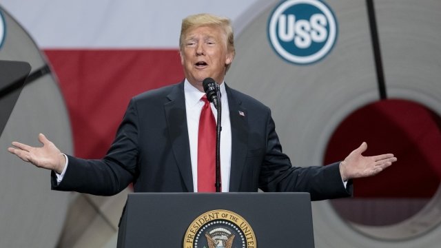 President Trump speaks at a U.S. Steel facility