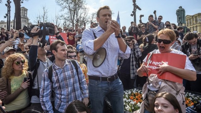 Alexei Navalny speaking at protest