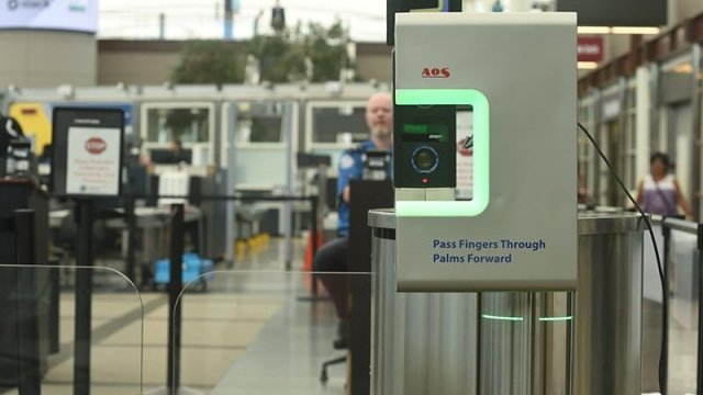 TSA biometric airport scanner