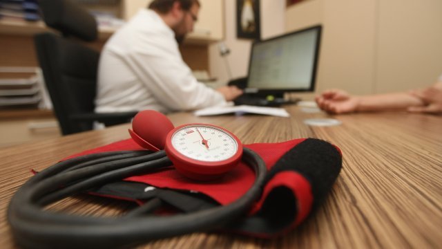 Blood pressure meter on doctors desk
