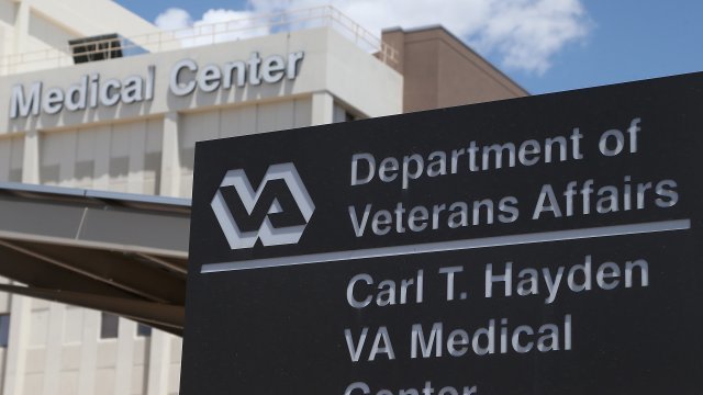Exterior view of the Veterans Affairs Medical Center on May 8, 2014 in Phoenix, Arizona.